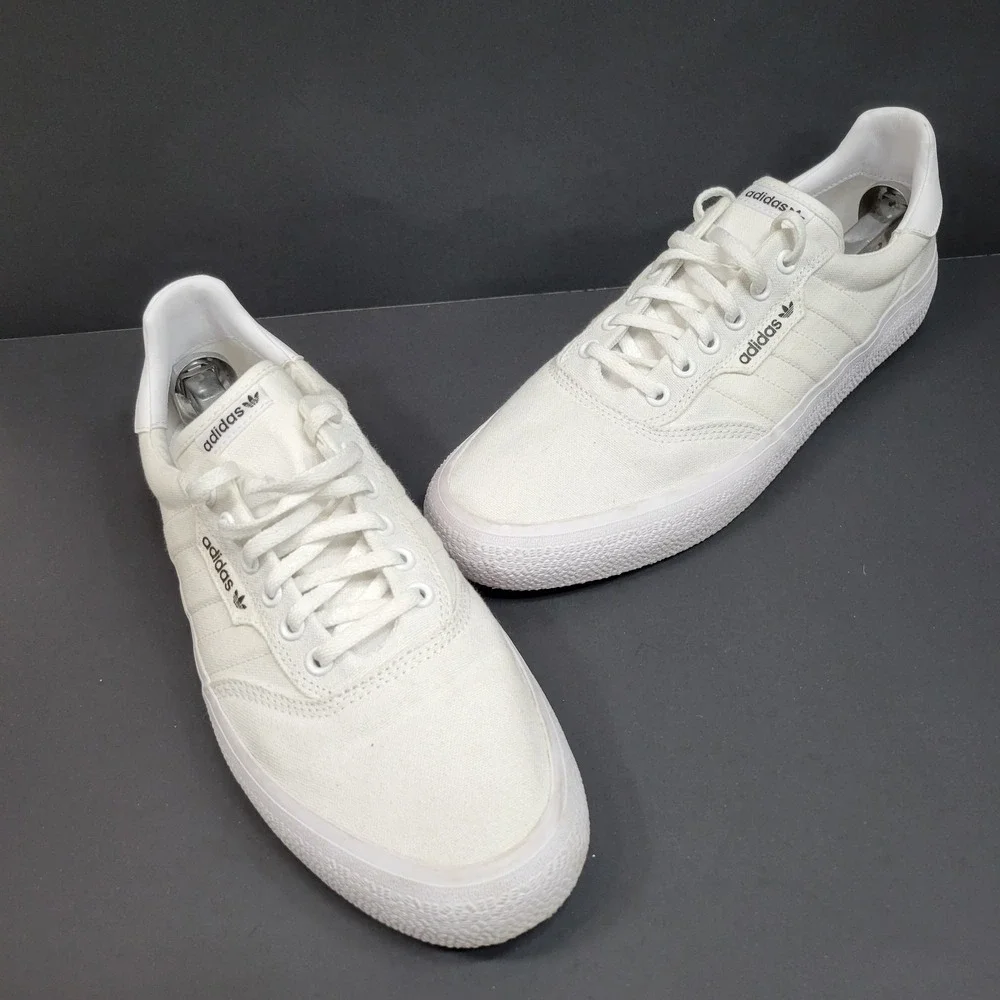 Adidas 3 Stripe White Sneakers Men's Size 10.5 Casual Lace Up‎ Shoes Activewear